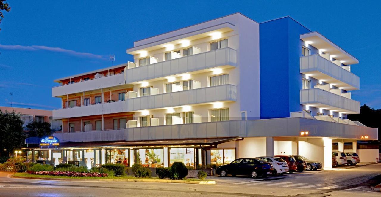 Alla Pergola Bibione Esterno foto